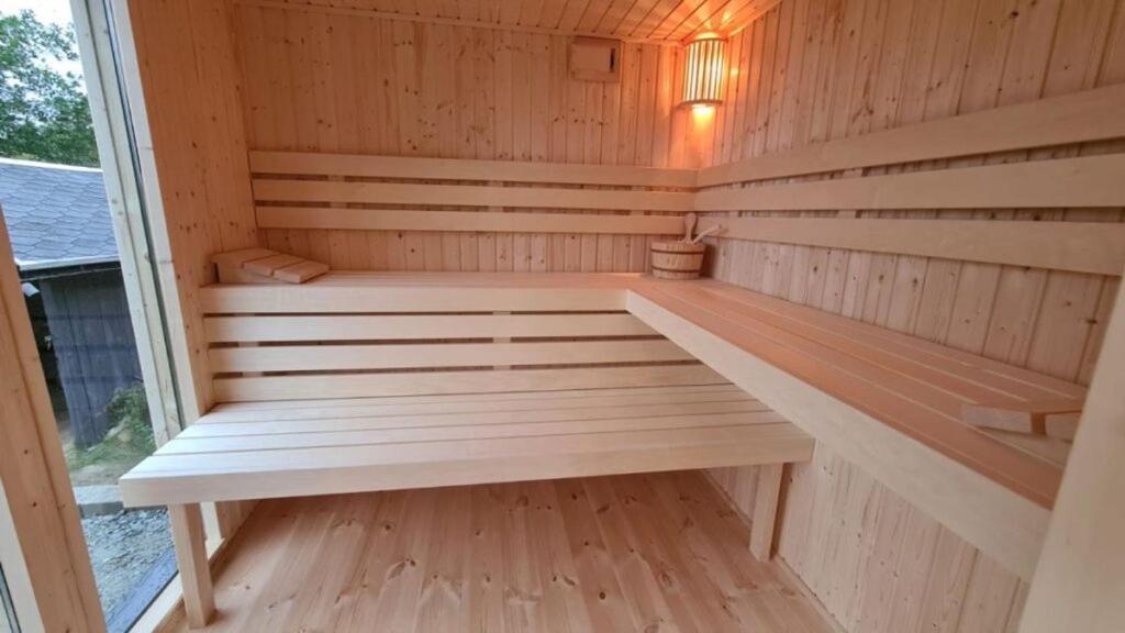 Dziki Zakatek Piskornia Dom Z Sauna エクステリア 写真